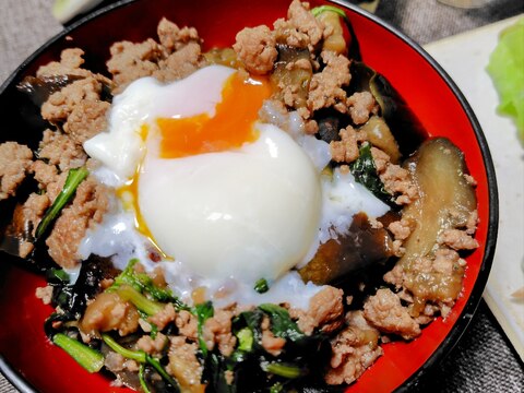 すきやきのたれで〜パパっと豚なす丼